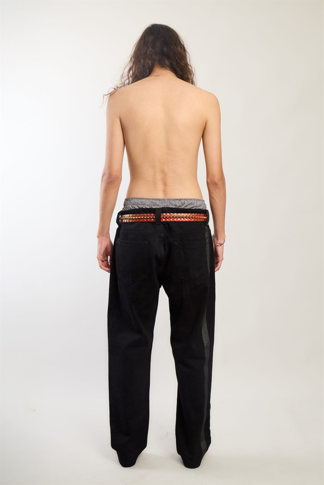 PANTALÓN LINEA CRUDA