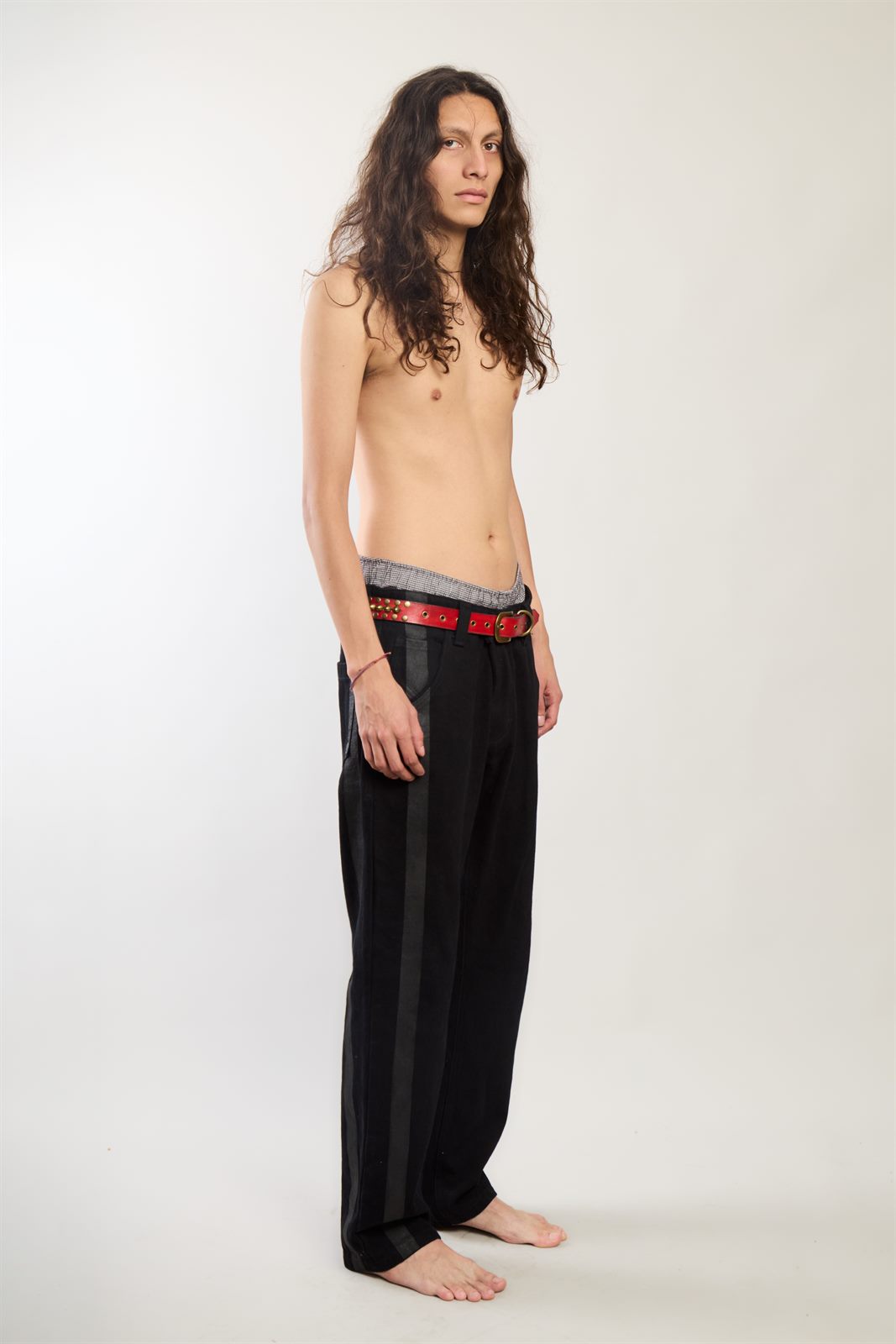 PANTALÓN LINEA CRUDA