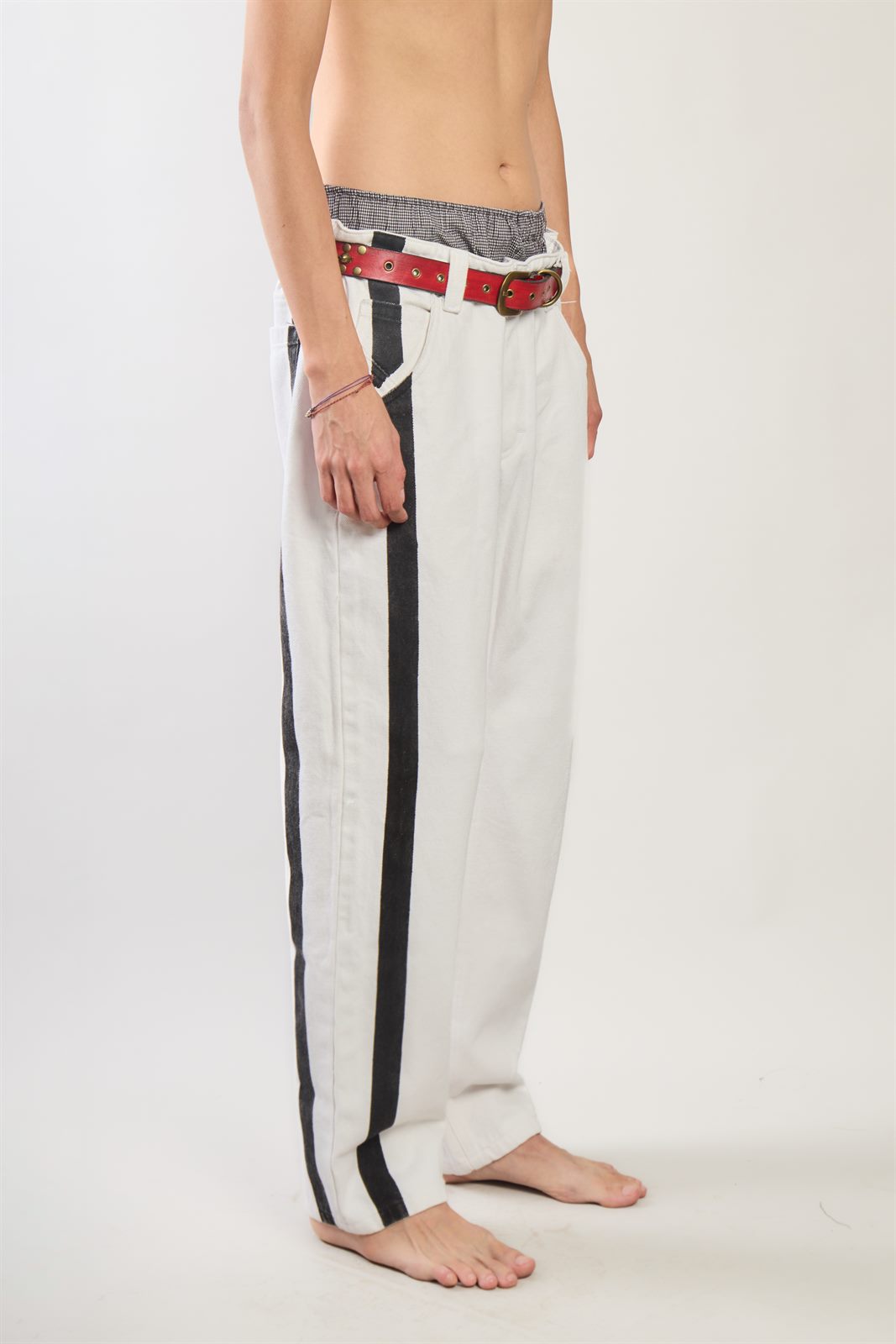 PANTALÓN LÍNEA CRUDA