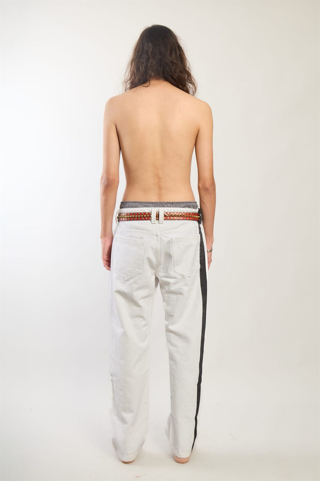PANTALÓN LÍNEA CRUDA